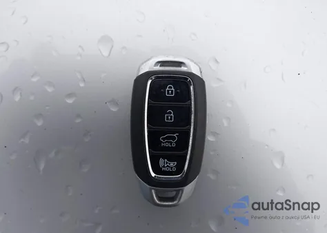 2020 Hyundai Kona Ultimate z USA, uszkodzony, nr VIN KM8K5CA50LU504384